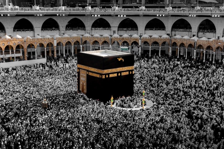 حج جون رسمون اڄ کان شروع، دنيا جي ڪنڊ ڪڙڇ مان لکين حاجين جي منيٰ ڏانهن روانا